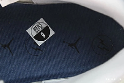 AIR 3 JORDAN FRAGMENT BLACK WHITE 0903
